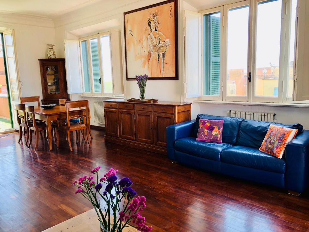 Penthouse Sea View Lägenhet Lido di Ostia Exteriör bild