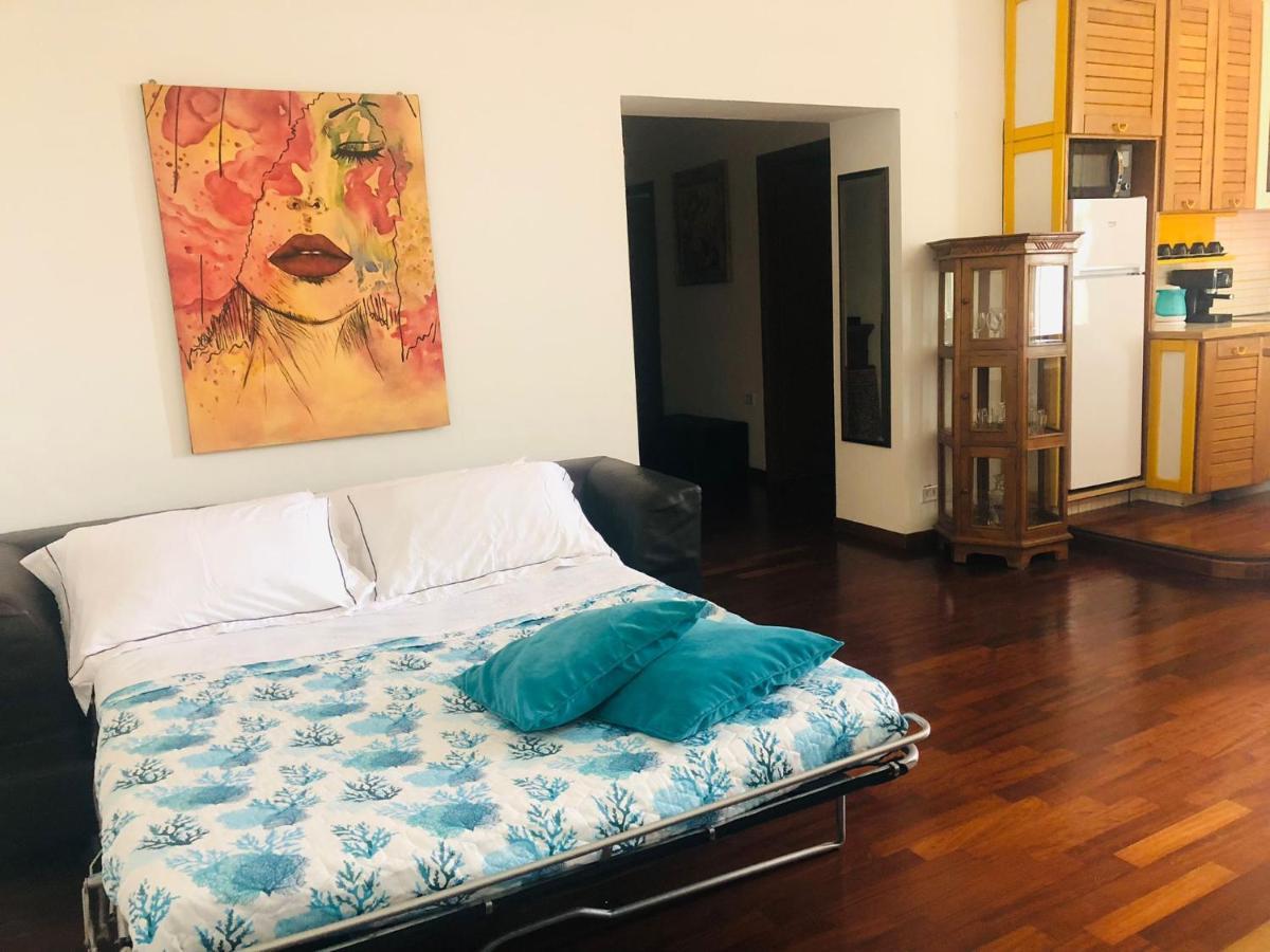 Penthouse Sea View Lägenhet Lido di Ostia Exteriör bild